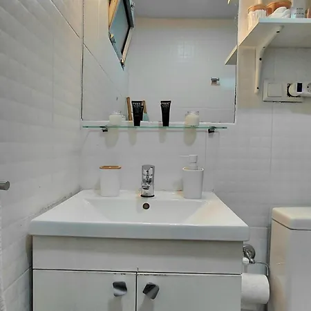 Torremolinos Beach Apartment *